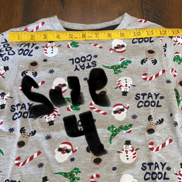 Free Planet Christmas T-Shirt - Picture 8 of 9